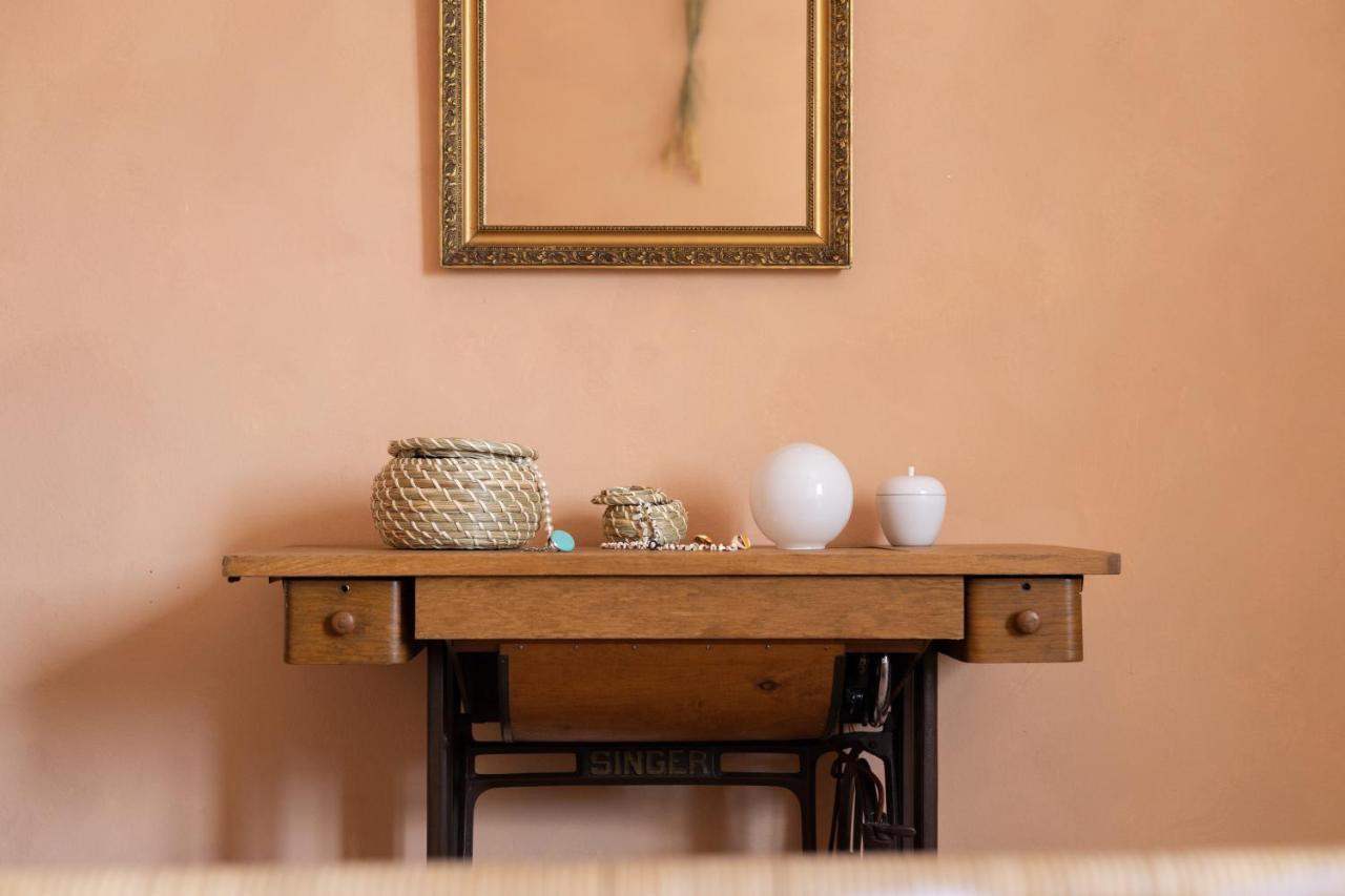 Mediterranean House - 12 Min From Acropolis! Apartamento Atenas Exterior foto